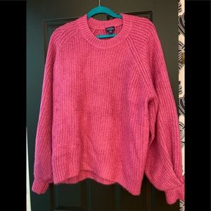 COPY - Bright Pink balloon sleeve sweater size L